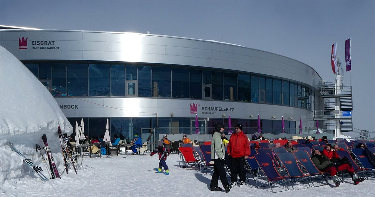 Restaurant bij het bergstation van de Eisgratbahn