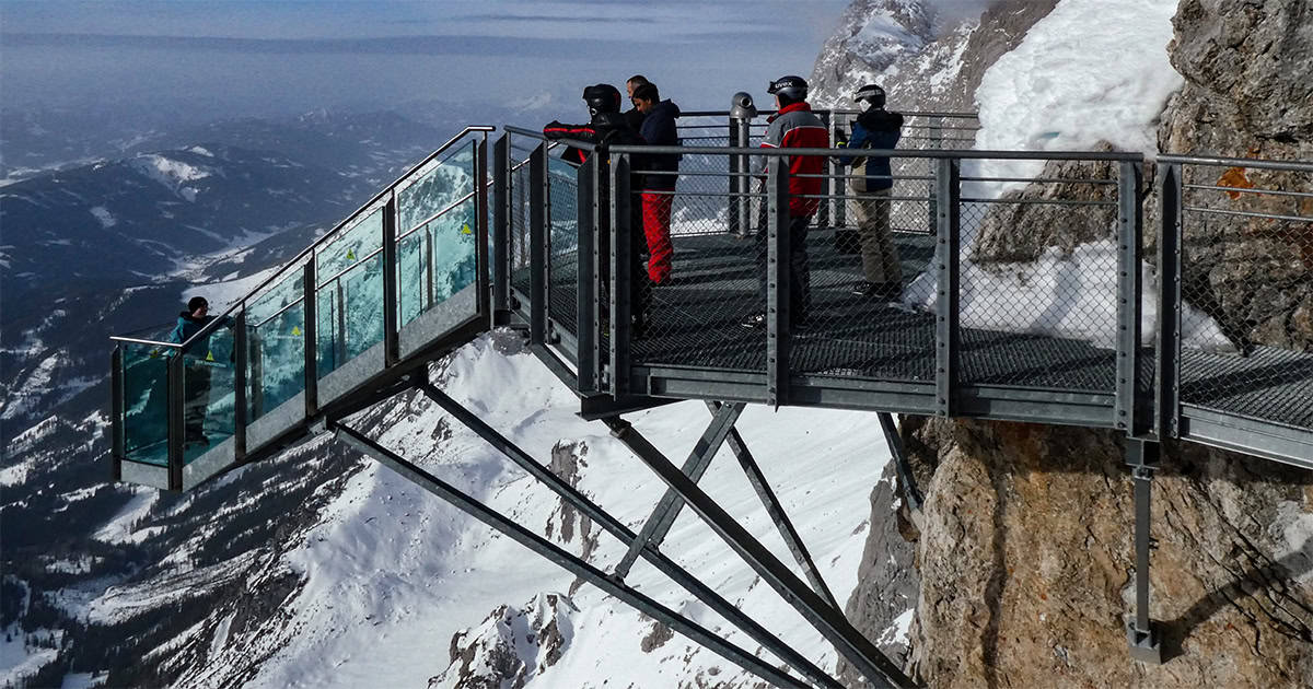 Uitzichtplatform Treppe ins Nichts