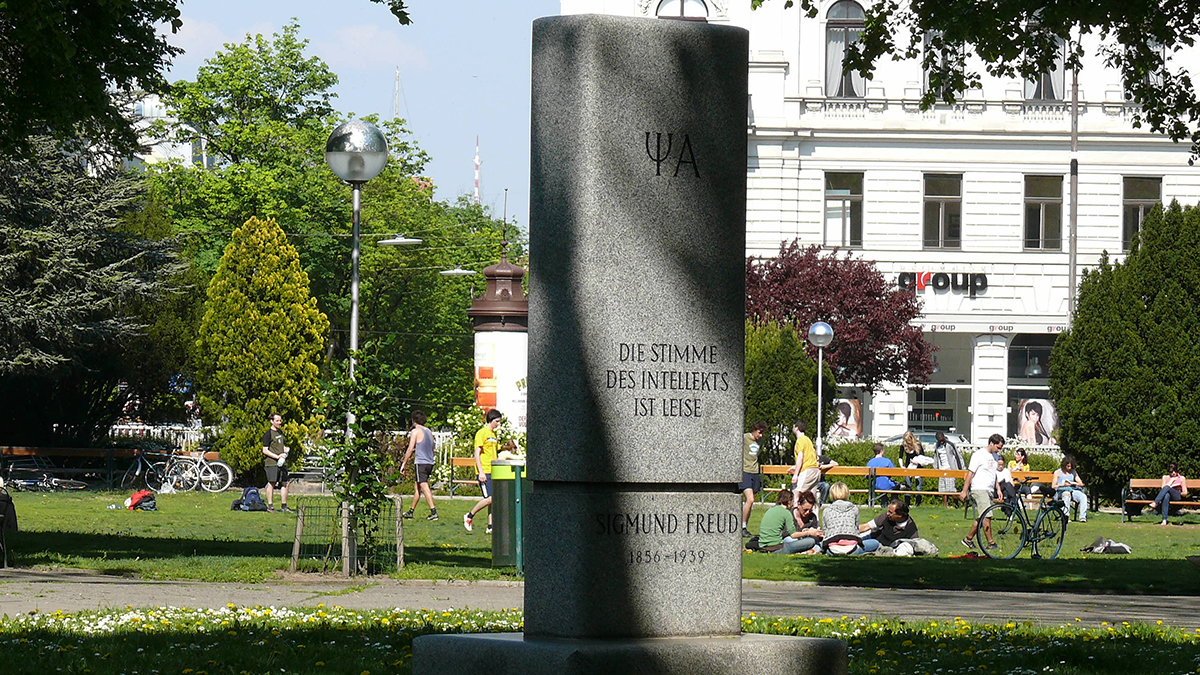 Votifpark Freud Denkmal