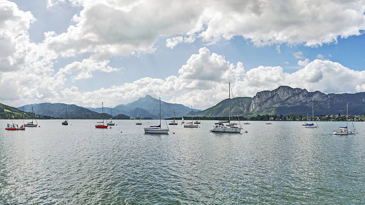 Zeilboten op de Mondsee 