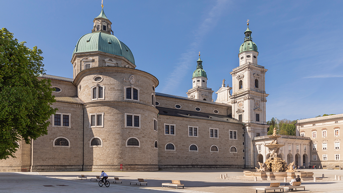 Salzburger Dom en Residenzplatz